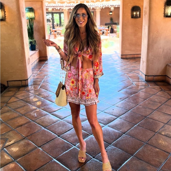 Selfie Leslie Dresses & Skirts - Selfie Leslie Pink Floral Tie-Front top and Skirt Set